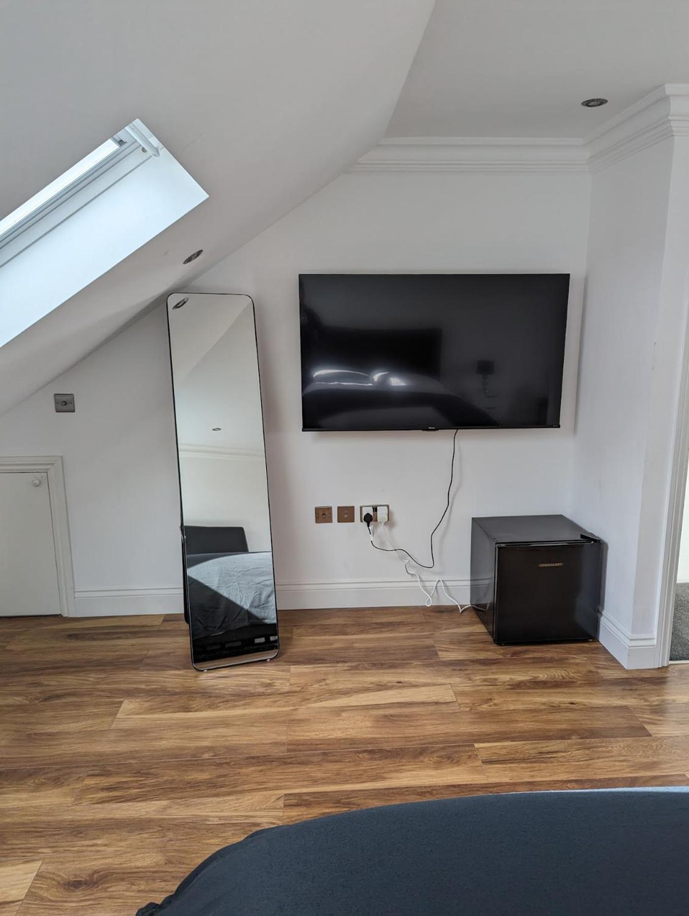 Luxury Hotel Rooms Palmers Green Eksteriør bilde
